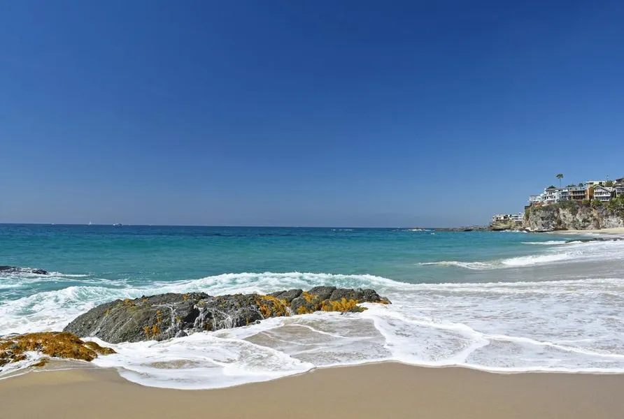 1000 Steps Beach