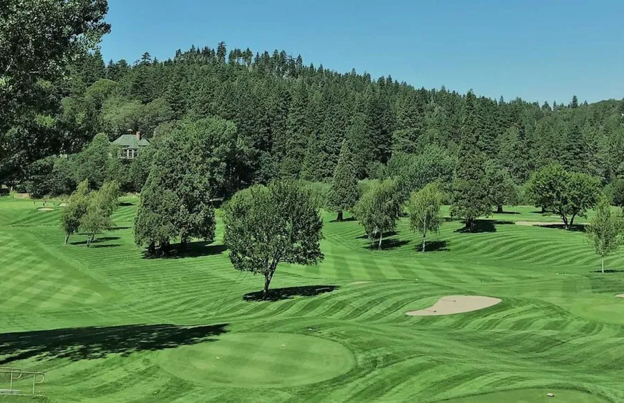 Arrowhead Resort Golf Course