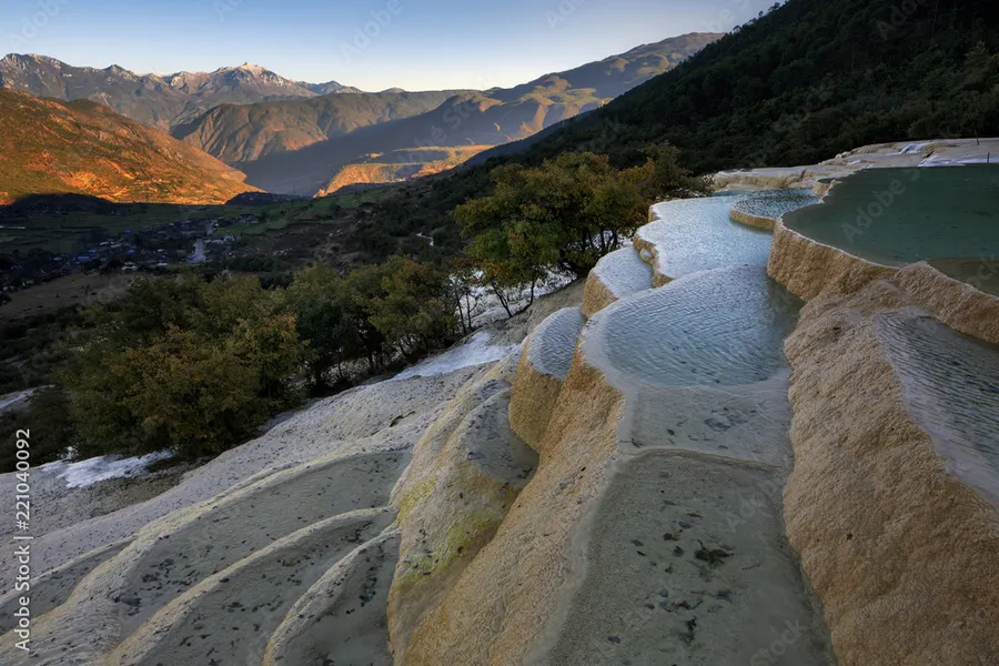 Baishuitai White Water Terraces