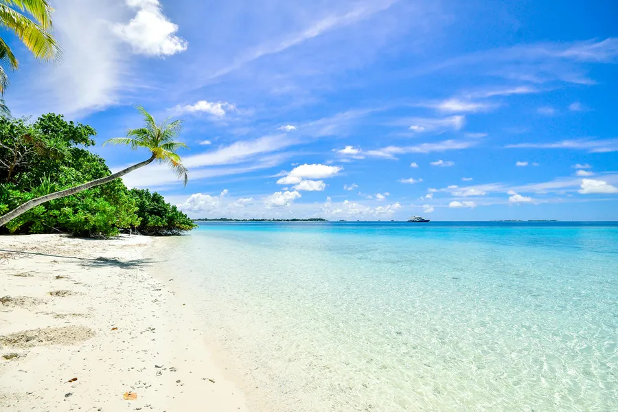 Beach of Itea
