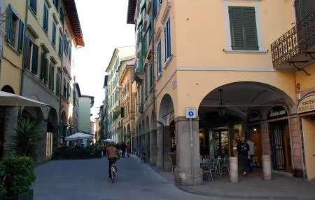 Borgo Stretto