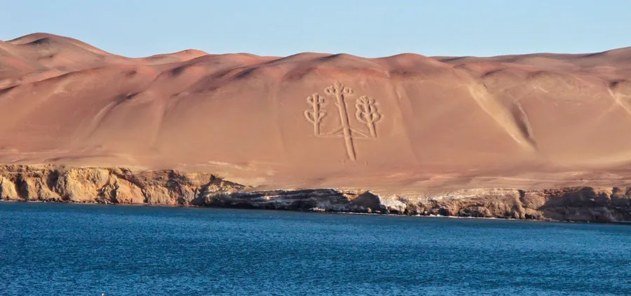 Candelabro de Paracas