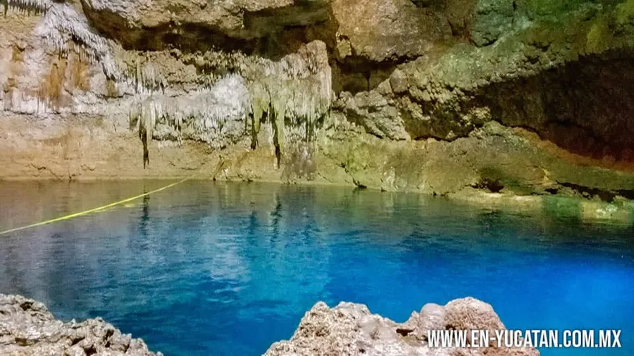 Cenote Tankach-Ha