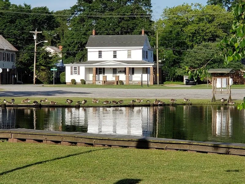 Charles Creek Park