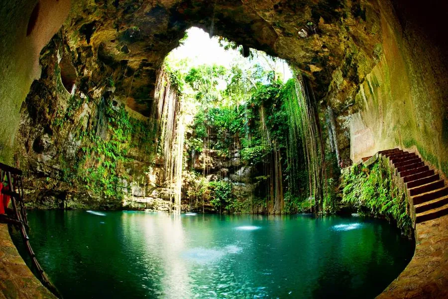 Chichen Itza Cenote Ik Kil