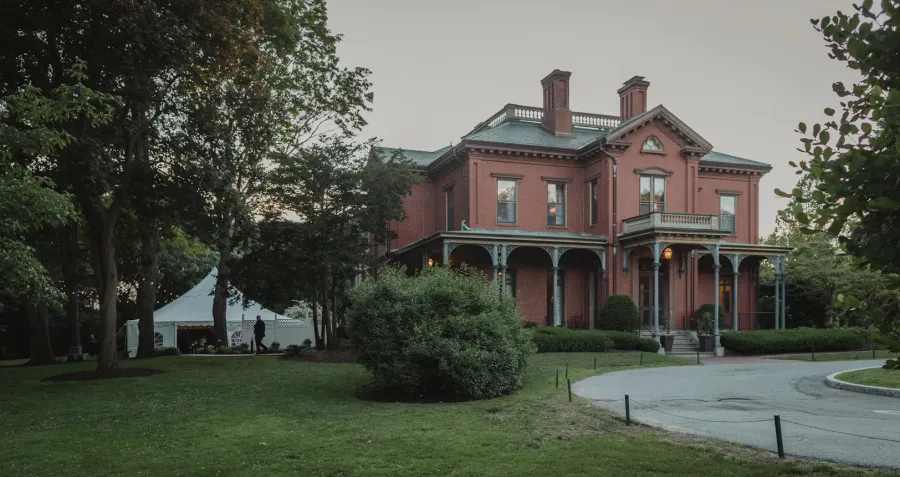 Commander's Mansion