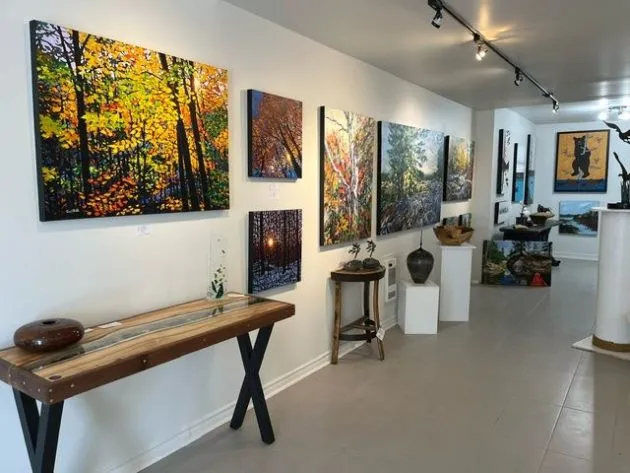 Eclipse Art Gallery