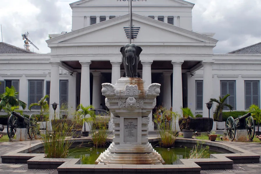 Explore the National Museum