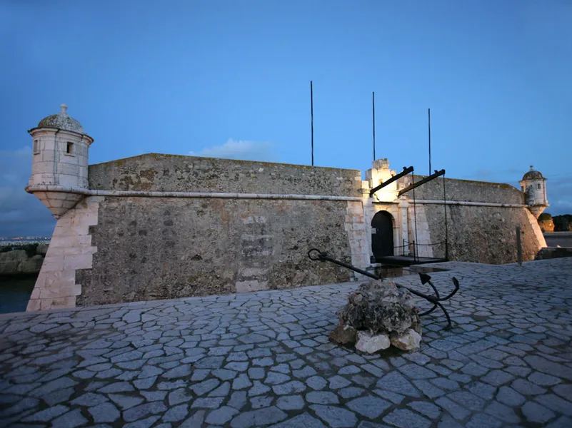 Fortaleza da Ponta da Bandeira