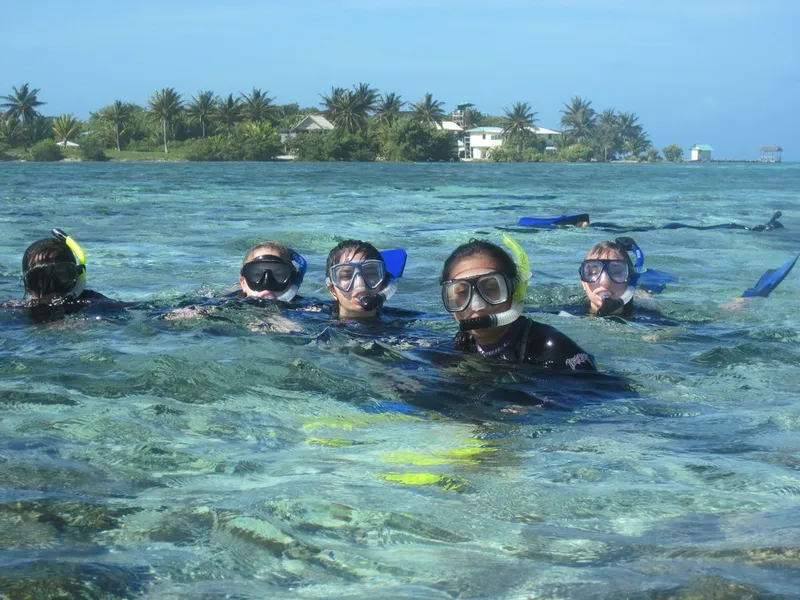 Glover's Reef Research Station