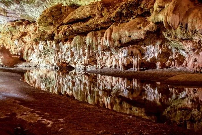 Gruta do Sumidouro