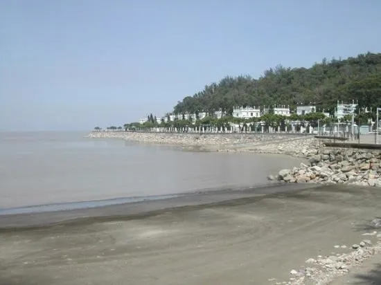 Hac Sa Beach