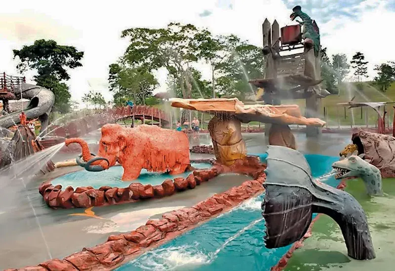Hacienda Nápoles Theme Park