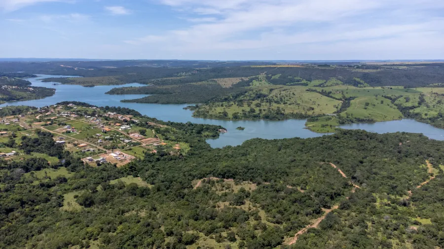 Lago Corumbá IV