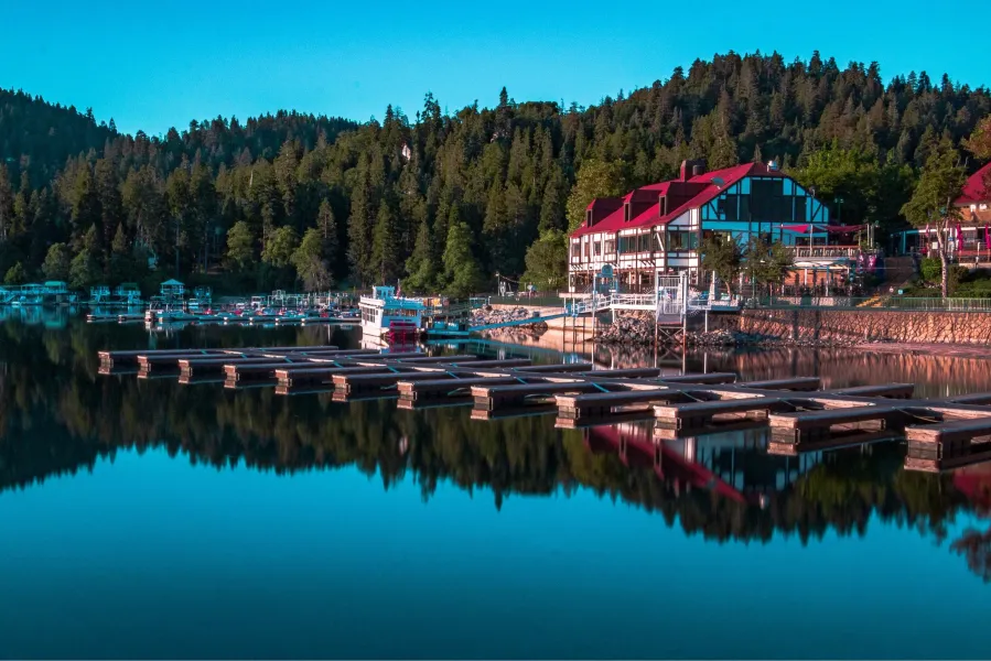 Lake Arrowhead Village