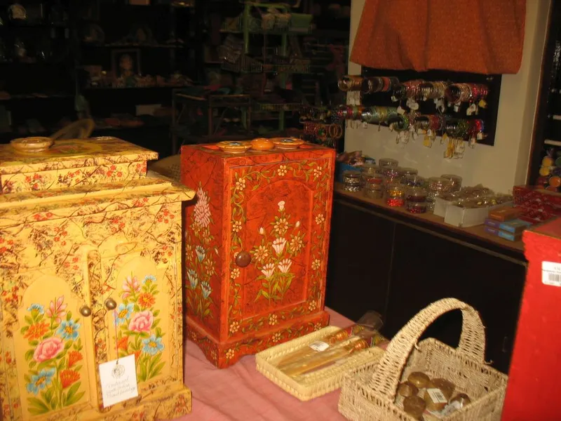 Local Handicraft Shops