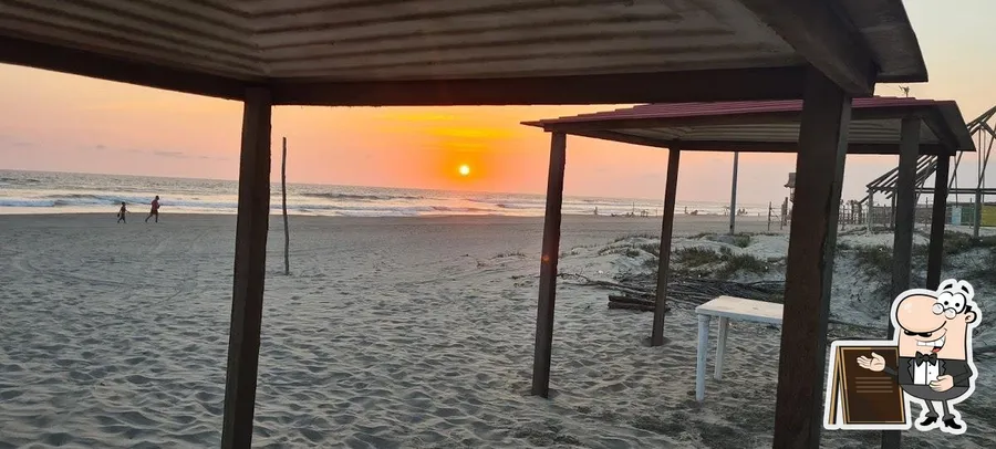 Lol-Ha Beachfront Restaurant & Bar