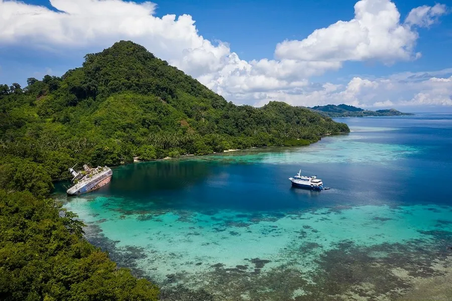 Lolong Island Beaches