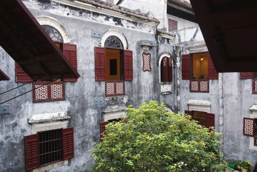 Mandarin's House