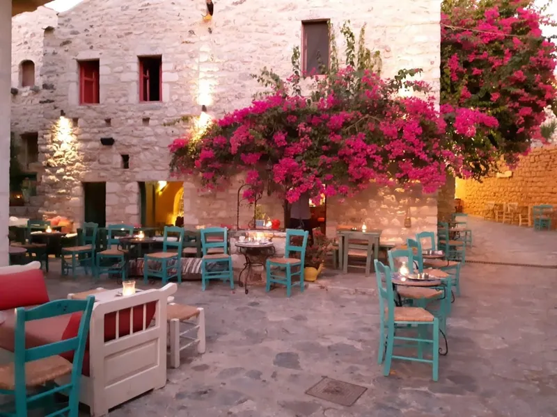 Mani-Mani Restaurant