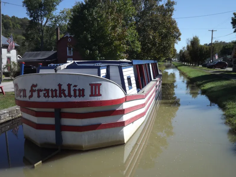 Metamora Canal Boat Rides