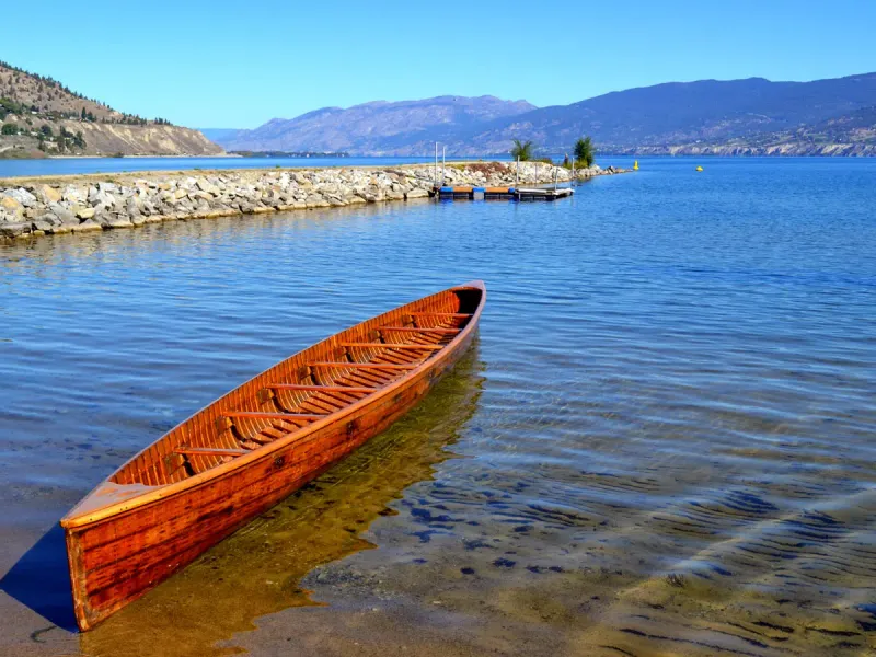 Okanagan Lake (Canoeing/Kayaking)