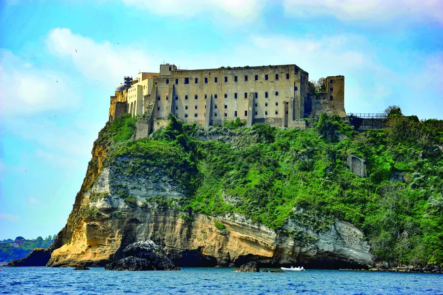Palazzo d'Avalos