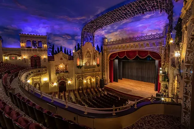 Paramount Theatre Centre and Ballroom