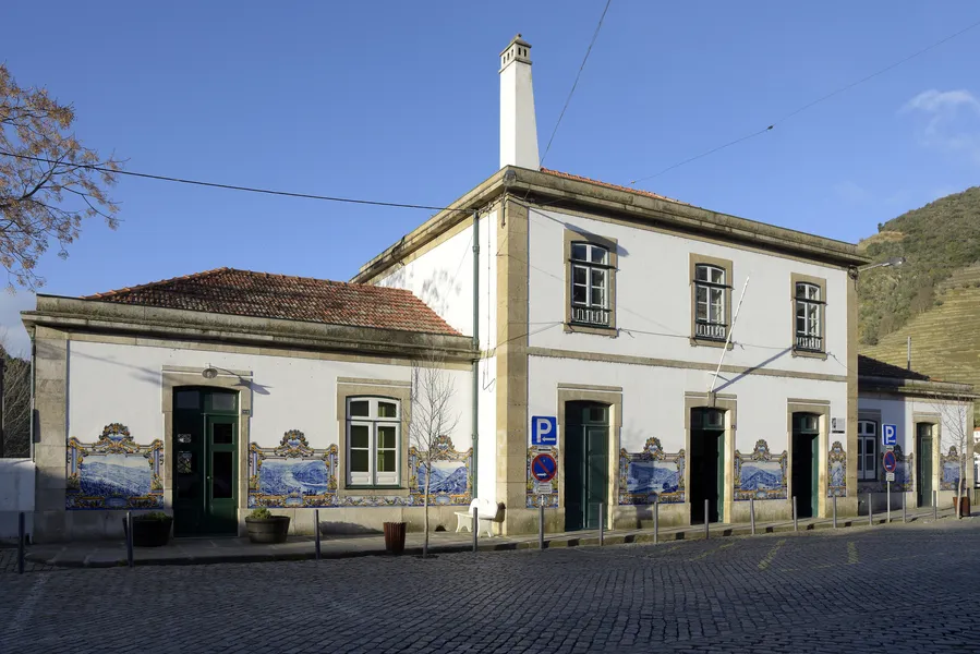 Pinhão Railway Station