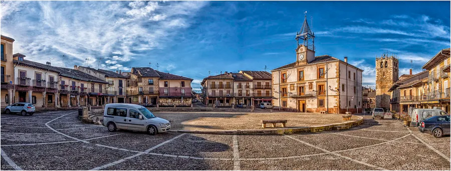 Plaza Mayor de Riaza