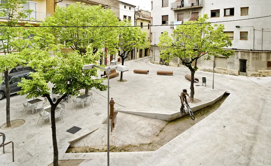 Porxada Square
