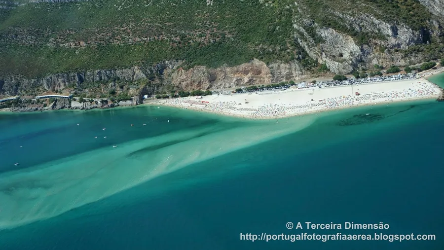 Praia da Figueirinha