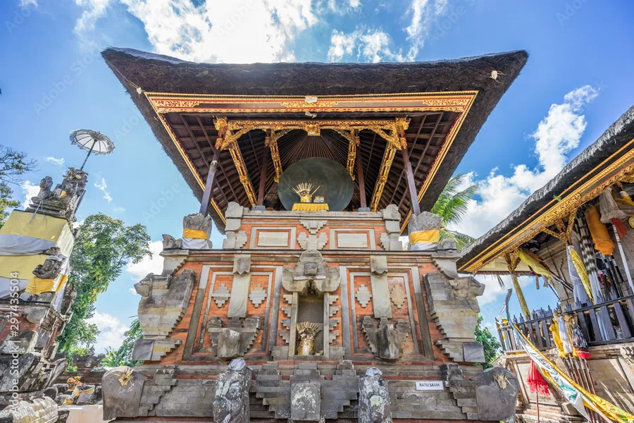 Pura Penataran Sasih