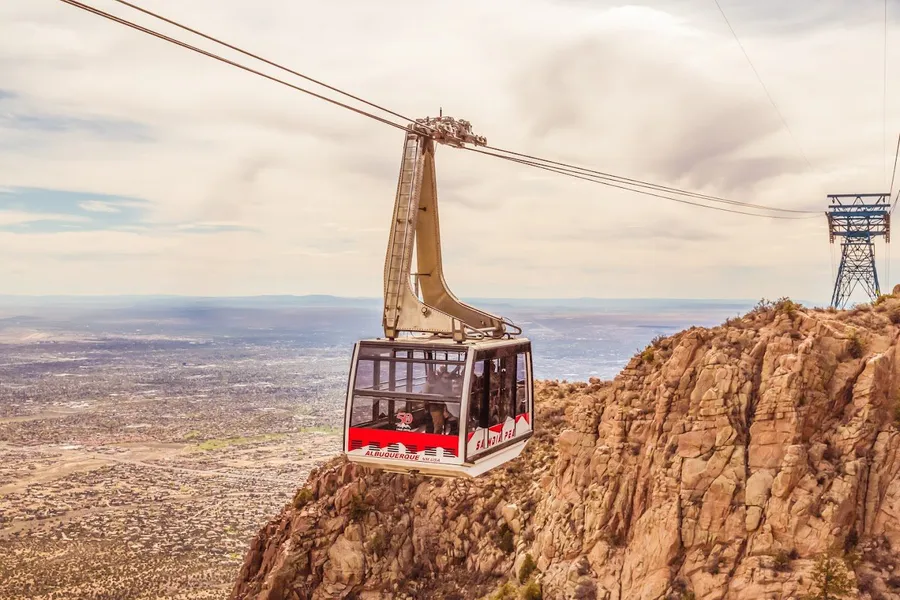 Sandia Peak Tramway & overlook