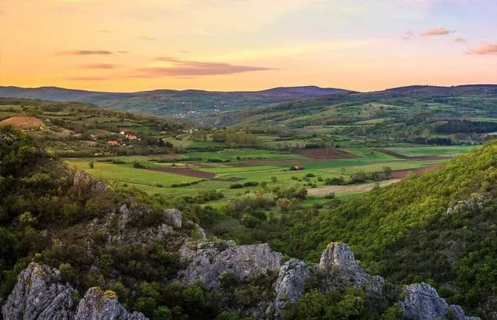 Sokogradska pecina