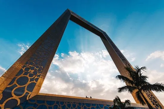 The Dubai Frame