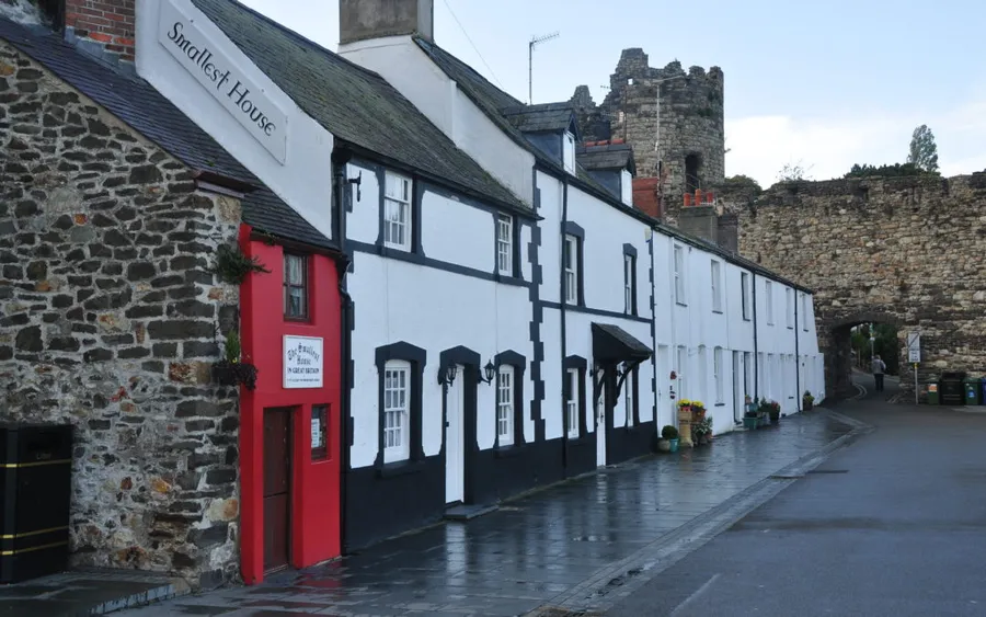 The Smallest House in Great Britain