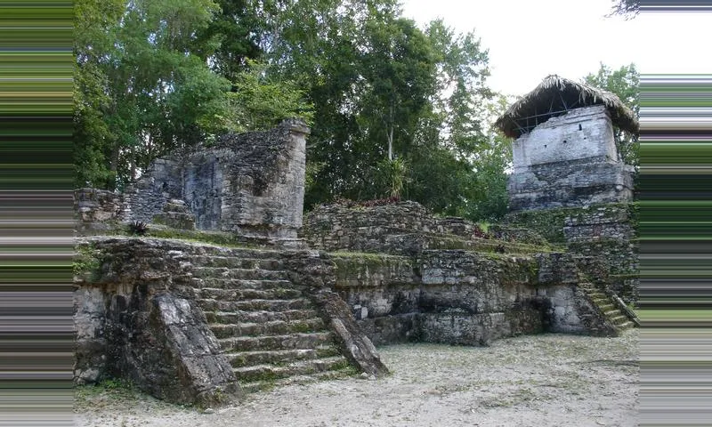 Topoxte Archaeological Site