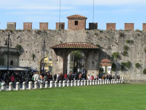 Walls of Pisa