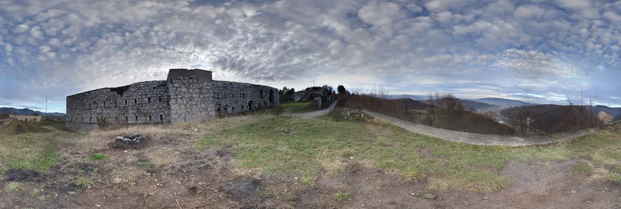 Zvornik Fortress (Kula Grad)