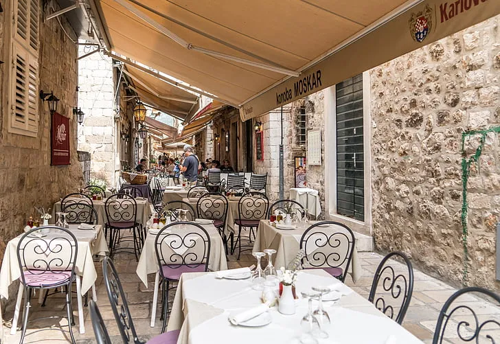 Culinary Experience: Dining Gems in Dubrovnik