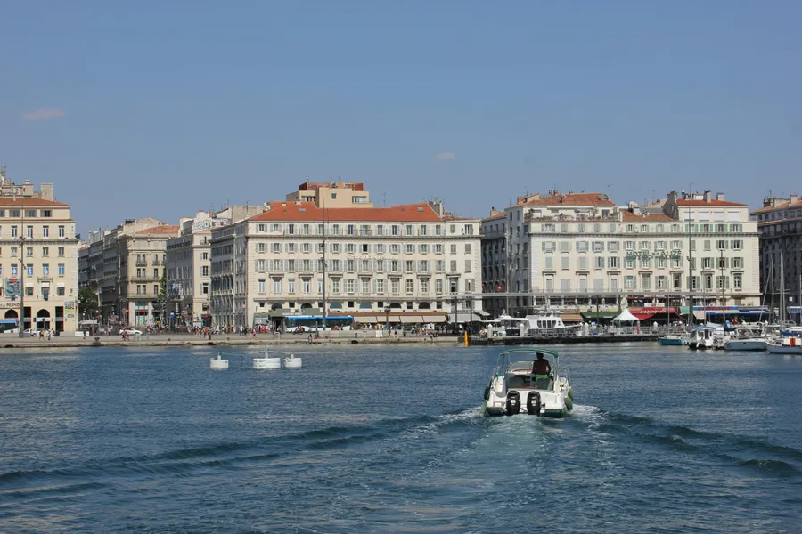 Anchor Down: The Best Mid-Range Hotels in Marseille for Comfort and Value