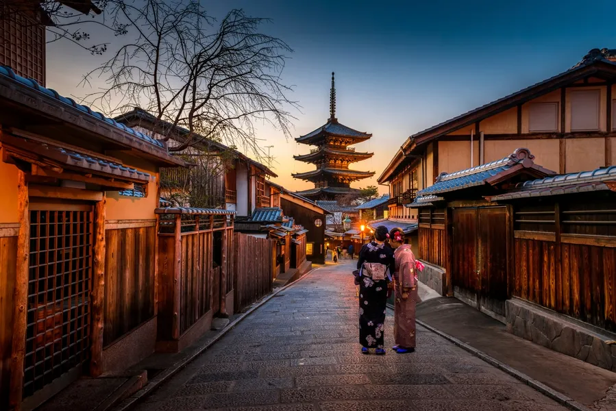 Zen Comfort: Mid-Range Hotels in Kyoto with Exceptional Value