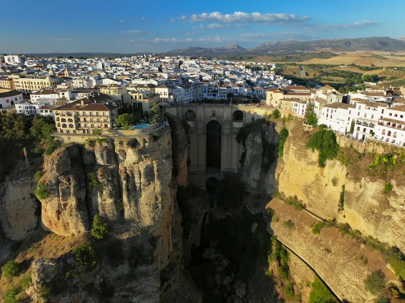 Cliffside Comfort: Finding the Best Mid-Range Stays in Ronda