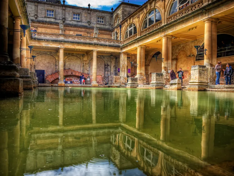 Georgian Comfort: Mid-Range Hotels with Character in Bath