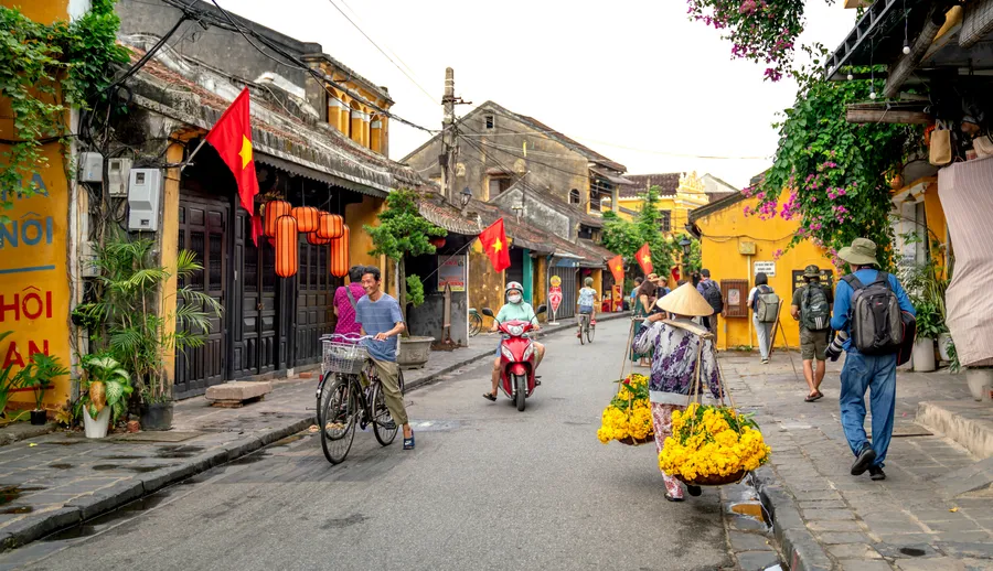 Lantern-Lit Dining: The Best Authentic Restaurants in Hoi An
