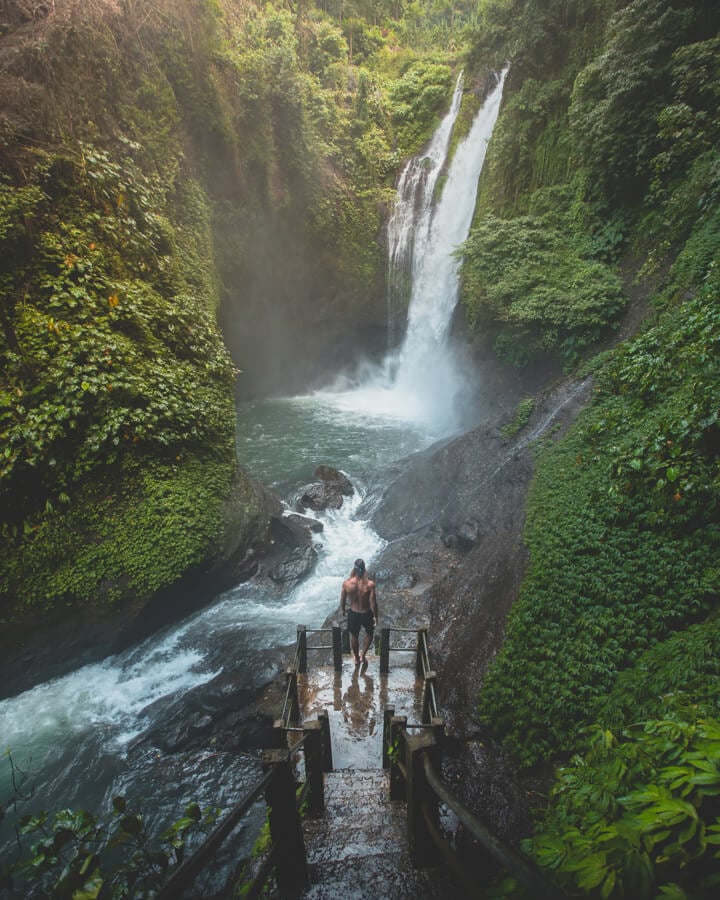 Aling-Aling Waterfall