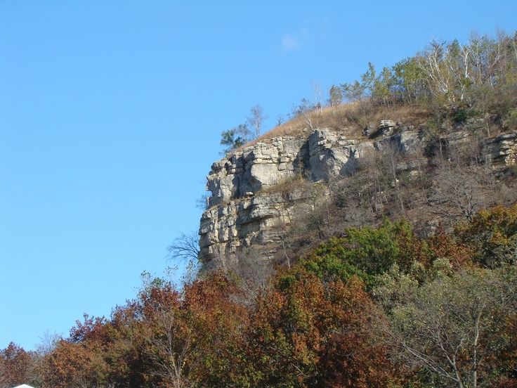 Barn Bluff