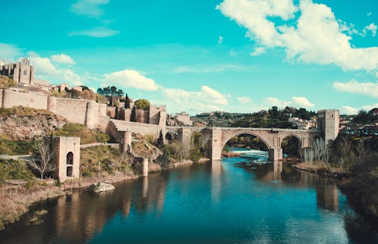 Bridge over the Albarregas River