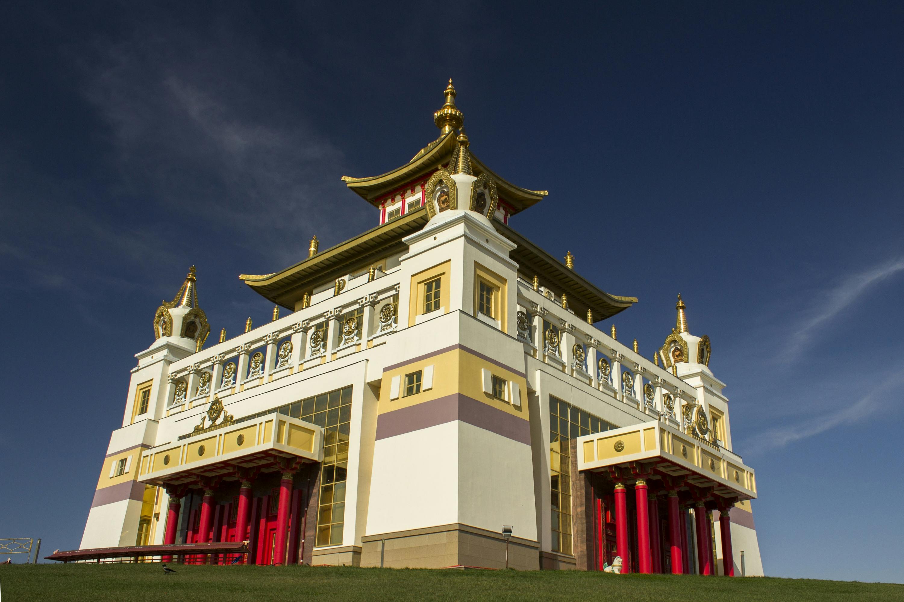 Buddhist Temple Golden Abode of Buddha Shakyamuni